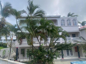 Bay Heights Escape Aparthotel - Two Bedroom Apartments